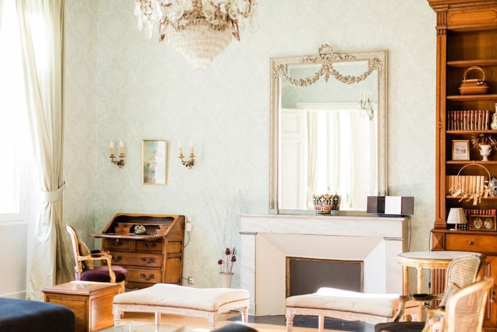 Chateau Couffins Asques Extérieur photo