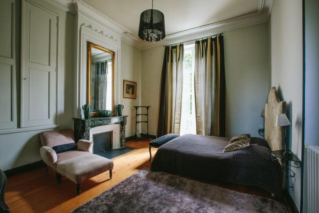 Chateau Couffins Asques Extérieur photo