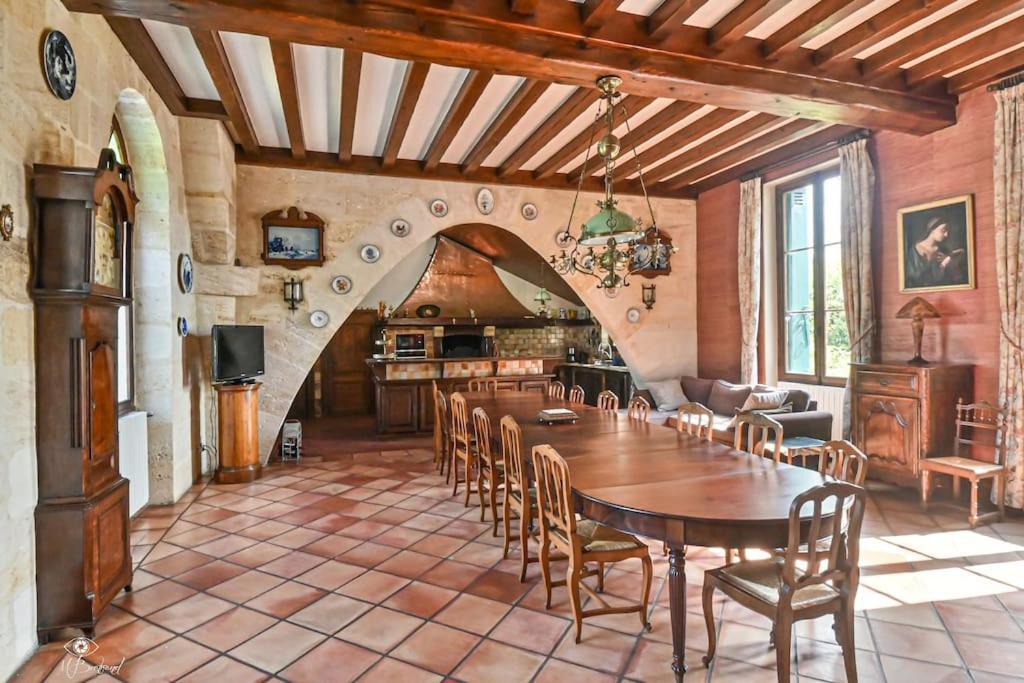 Chateau Couffins Asques Extérieur photo